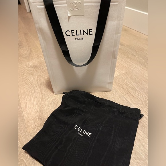 Celine Medium Folco Bag in Triomphe - Picture 8 of 8